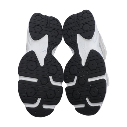 Gray Low-Top Athletic Shoes