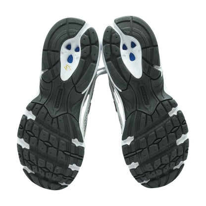 740 Gray Low Top Athletic Shoes