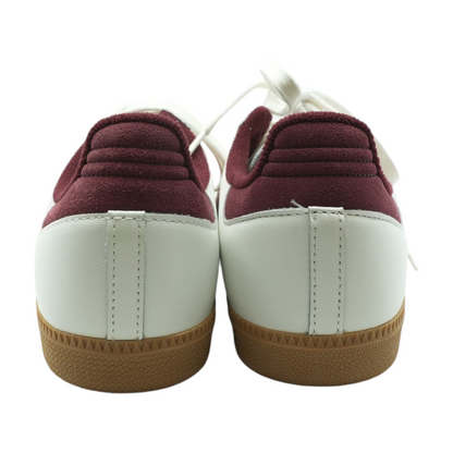 Samba OG Low-Top Athletic Shoes