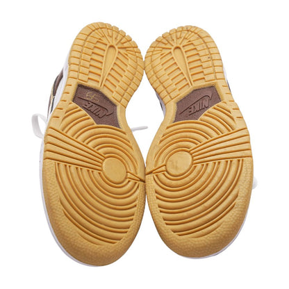 Dunk Low Brown Athletic Shoes