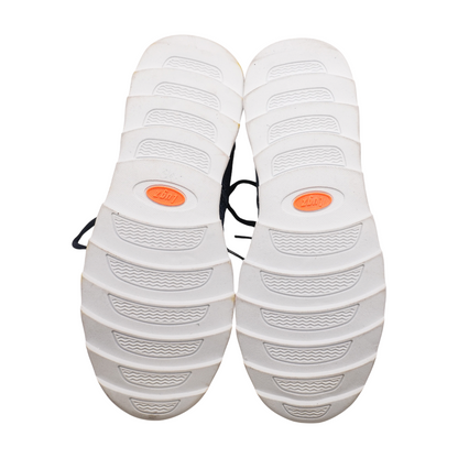 Dial Low-Top Athletic Shoes