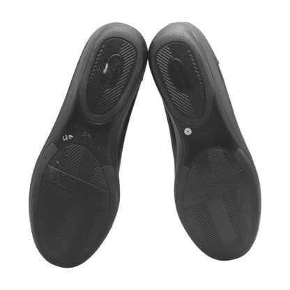 Black Ballet Flats