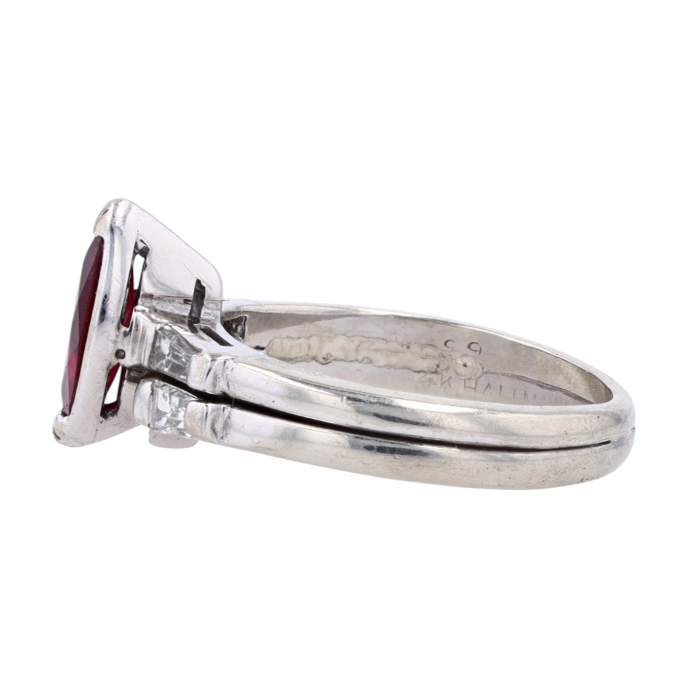 14K White Gold Red Stone Fashion Ring