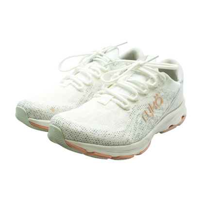 Devotion Low-Top Athletic Shoes