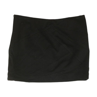 Black Solid Mini Skirt
