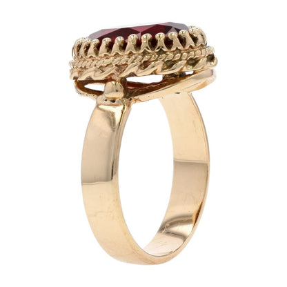 10K Gold Oval Red Stone Cocktail Ring