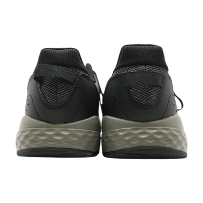 410v8 Castlerock Low-Top Athletic Shoes