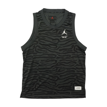 Gray Striped Active Tank