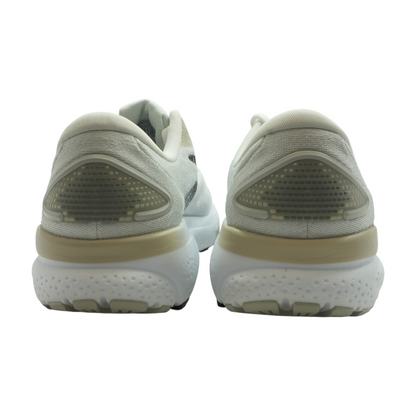 Ghost 18 Low-Top Athletic Shoes