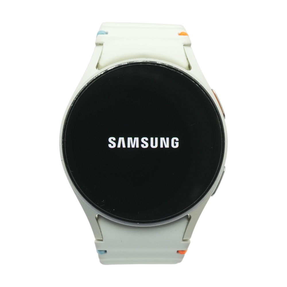 40mm Galaxy Watch7 Silver Smartwatch White Band S/M
