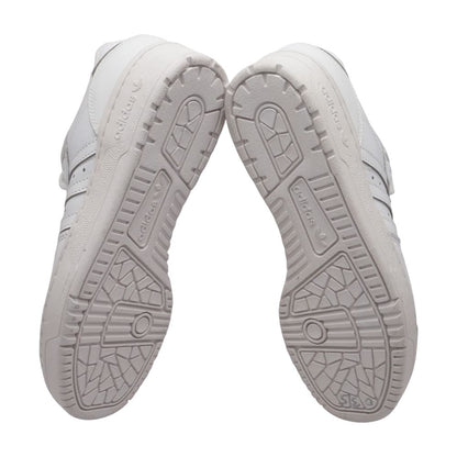 Rivalry Low White Low Top Athletic Shoes
