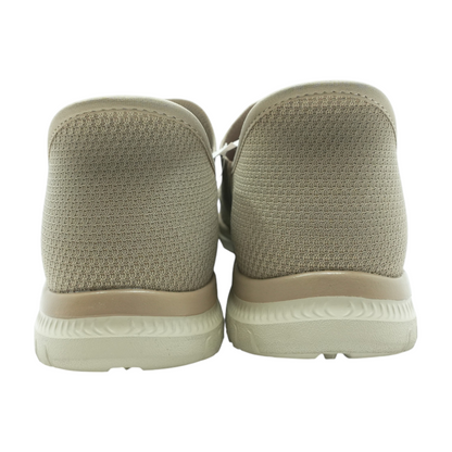 Low-Top Athletic Shoes