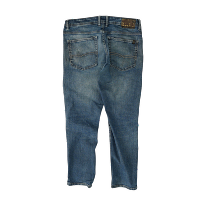 Straight Jeans