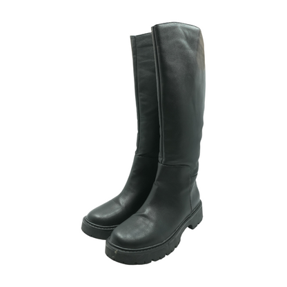 Black Boots