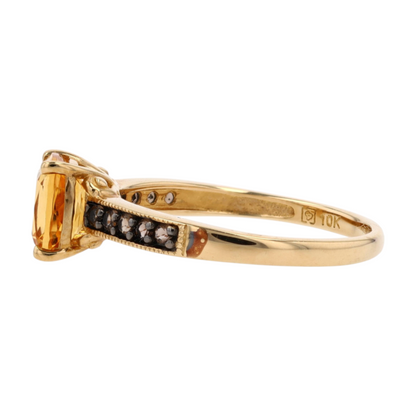 1 1/2 ctw 10K Yellow Gold Citrine Fashion Ring