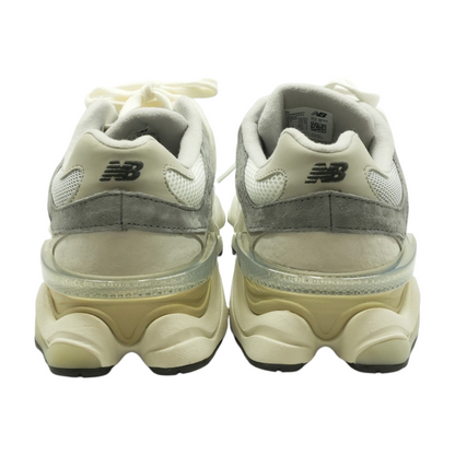 9060 Low-Top Athletic Shoes