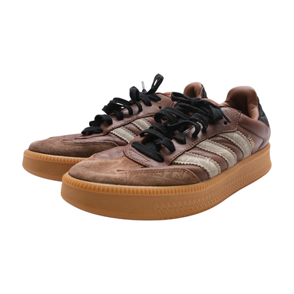 Samba XLG Low-Top Athletic Shoes