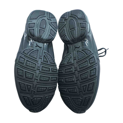 Graviton Low-Top Athletic Shoes