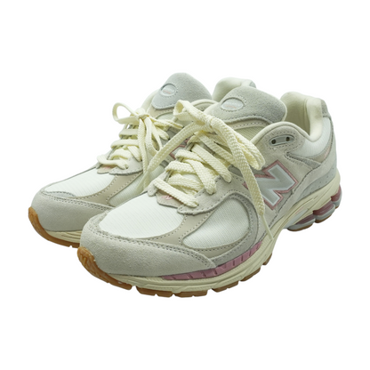 2002R Low-Top Athletic Shoes