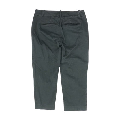 Black Solid Capri Pants