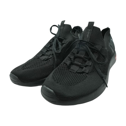 Black Low Top Athletic Shoes
