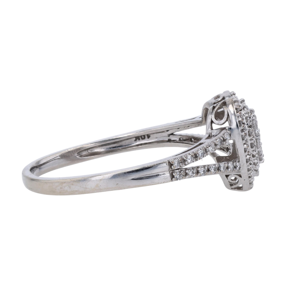 1/5 ctw 10K White Gold Lab Grown Diamond Fashion Ring