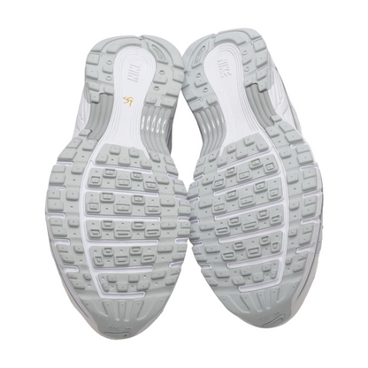 P-6000 Low-Top Athletic Shoes