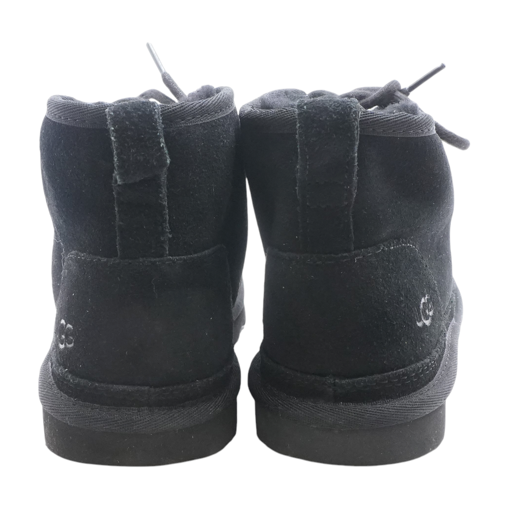Black Boots