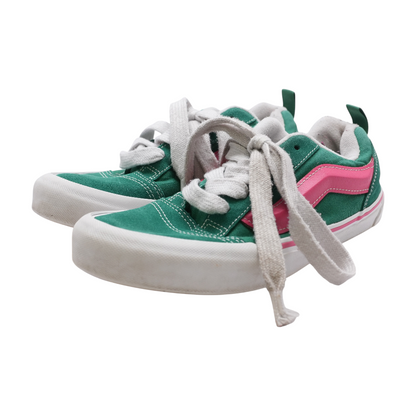 Knu Skool Low-Top Athletic Shoes
