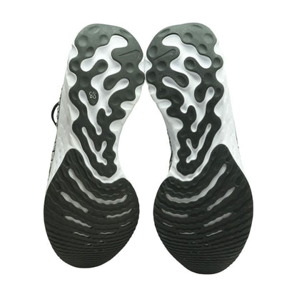 React Infinity Run Flyknit 3 Gray Low Top Athletic Shoes