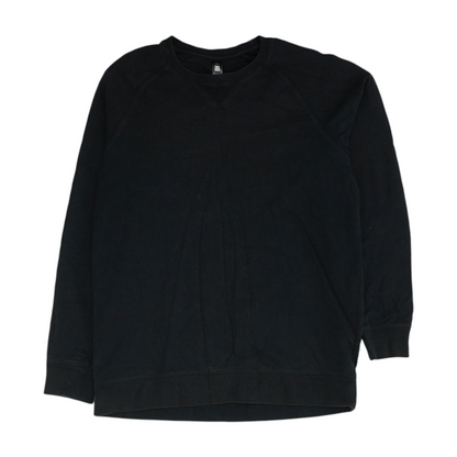 Black Solid Sweatshirt Pullover