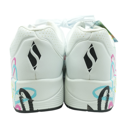Uno Full of Heart Low-Top Athletic Shoes
