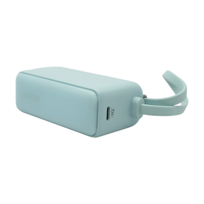 30W Fusion Built-In Lightning Power Bank