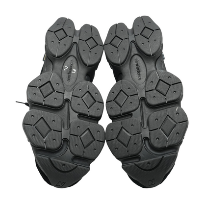 9060 Low-Top Athletic Shoes