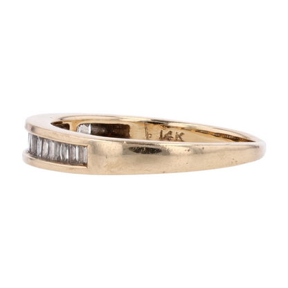 1/8 ctw 14K Yellow Gold Diamond Band Ring