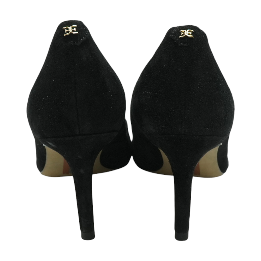 Black Pump Heels