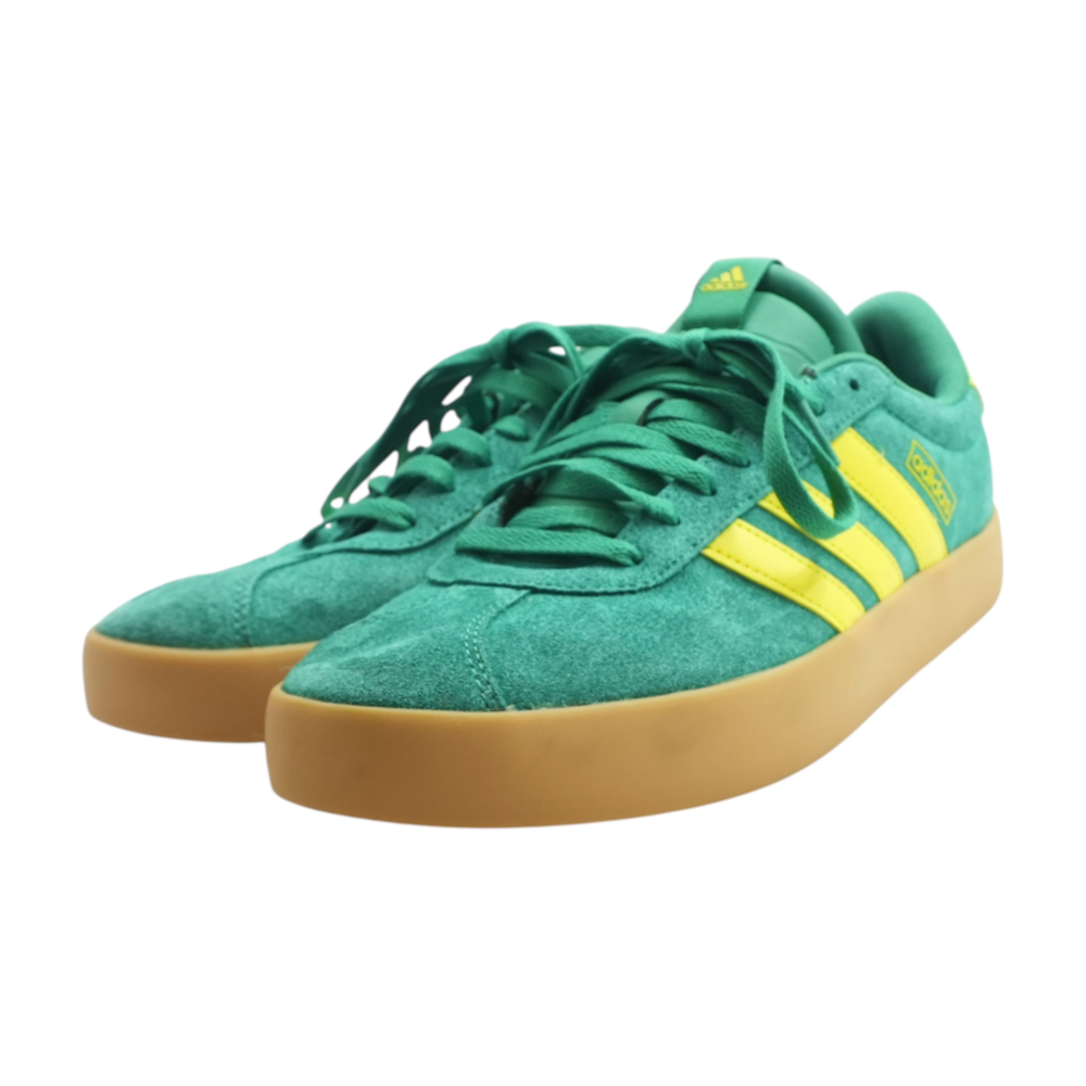 Green Low-Top Athletic Shoes