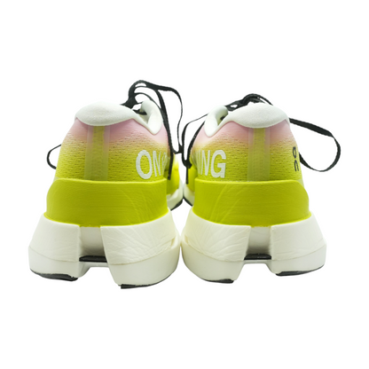 CloudBoom Max Low-Top Athletic Shoes