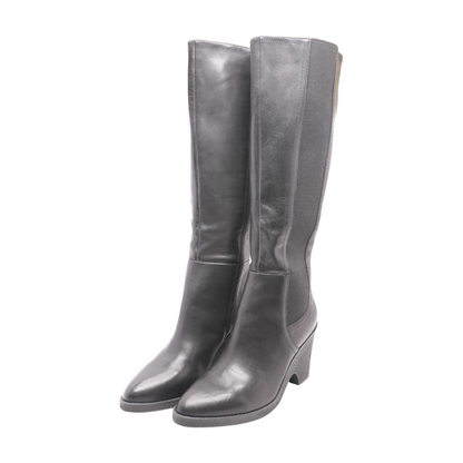 Black Boots