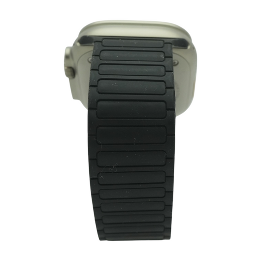 Hover 49mm Ultra Titanium Smartwatch Black Band M/L