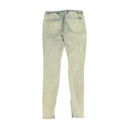 Straight Jeans
