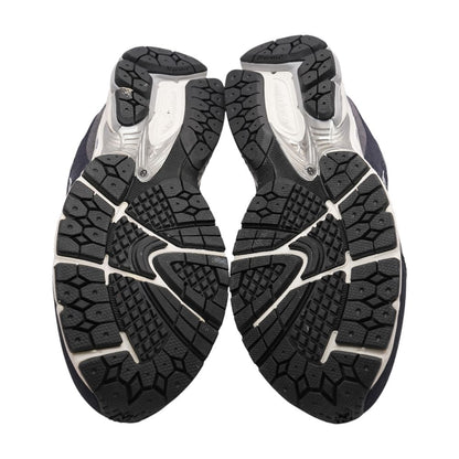 2002R Navy Low Top Athletic Shoes