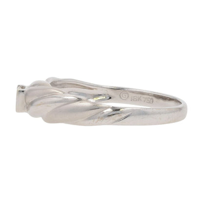18K White Gold Twist Shank Setting With Small Diamond Promise Ring
