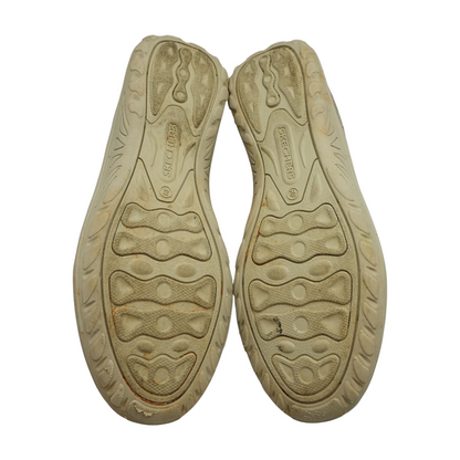 Reggae Slip-On Athletic Shoes