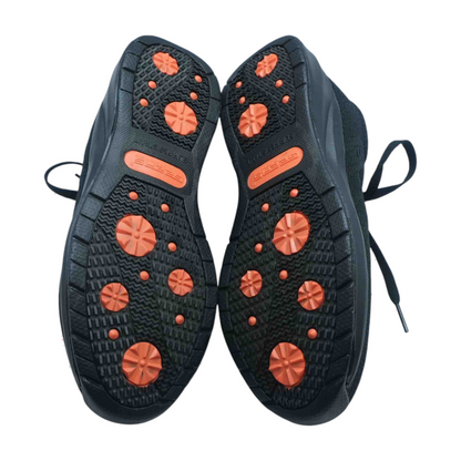 Black Low-Top Athletic Shoes