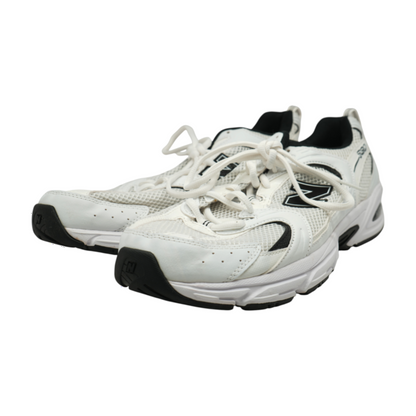 530 Low-Top Athletic Shoes