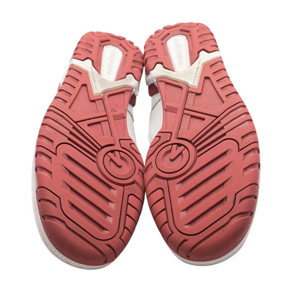 550 Low-Top Athletic Shoes