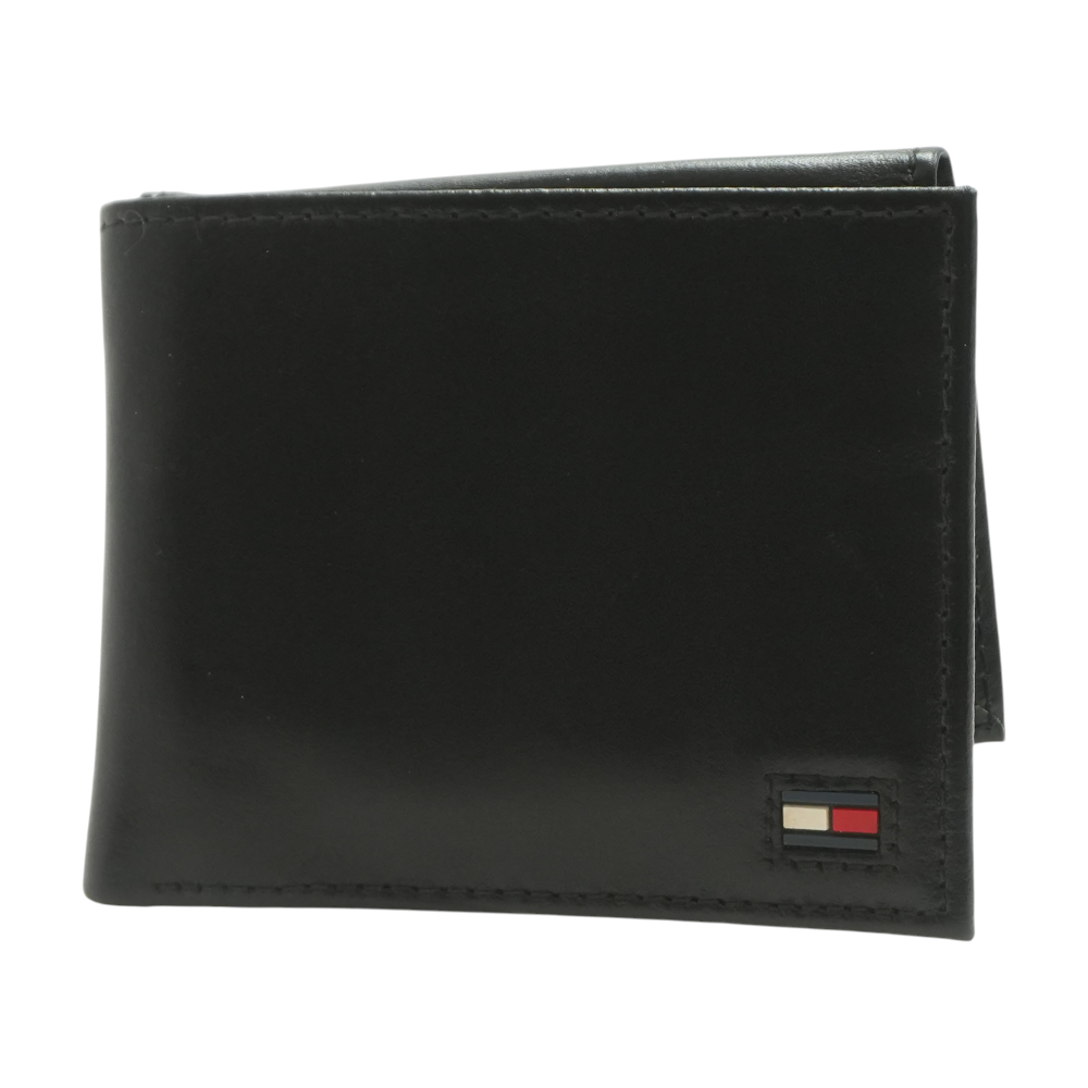 Black Bifold Wallet – Unclaimed Baggage