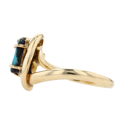 18K Yellow Gold Opal Fashion Ring