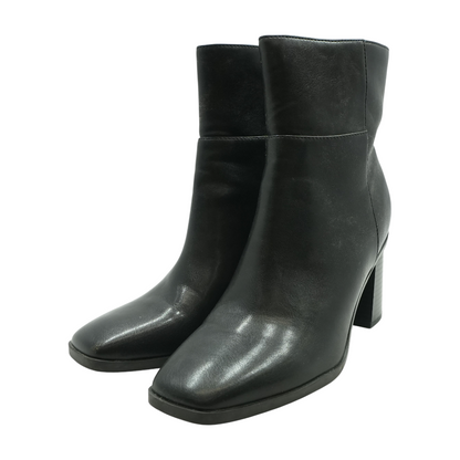 Black Boots